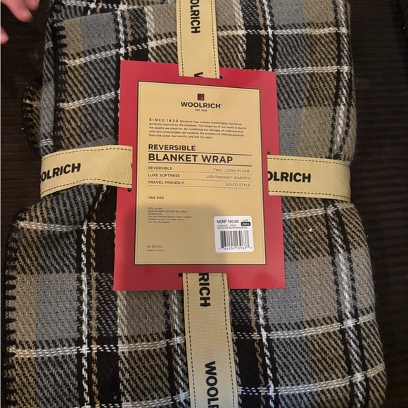NWT Woolrich reversible blanket scarf - Picture 4 of 5